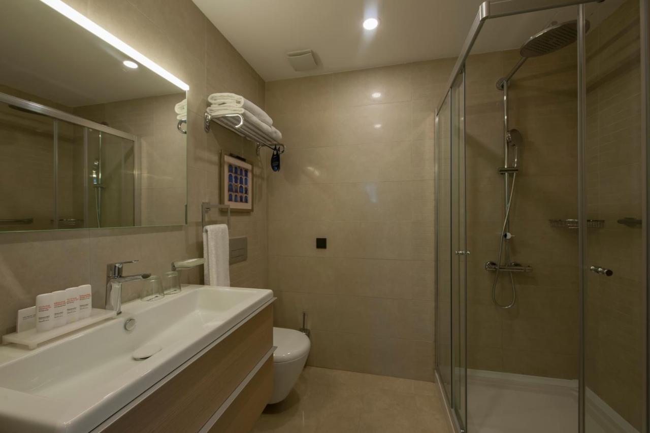 이스탄불 The Superior Living Batisehir 아파트 외부 사진