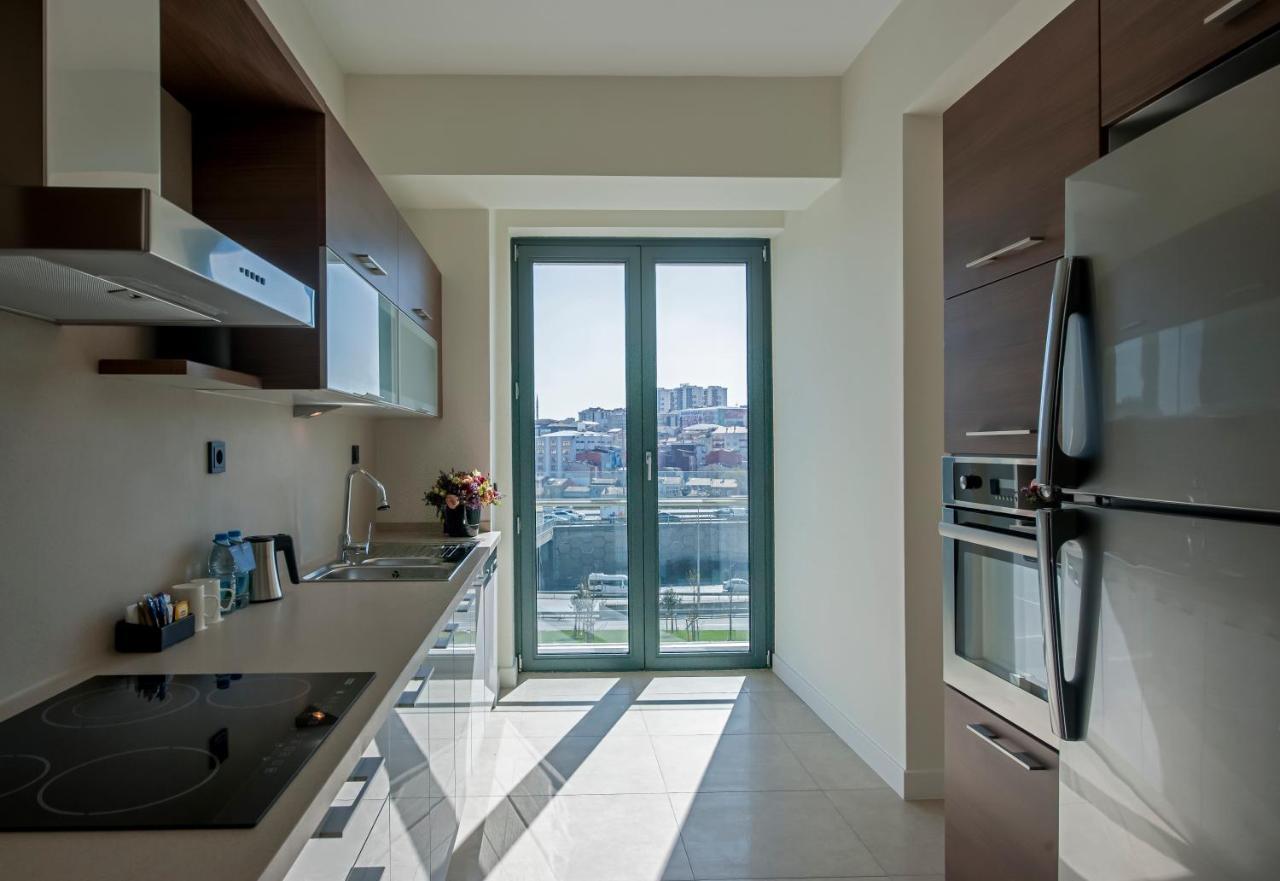 이스탄불 The Superior Living Batisehir 아파트 외부 사진